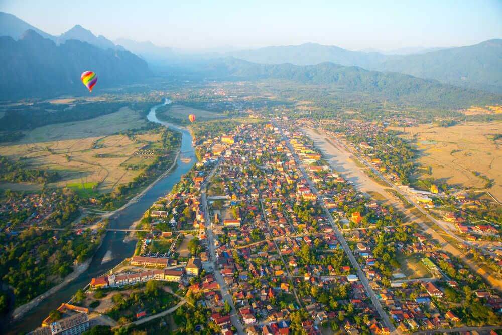 Luchtballon over Vang Vieng