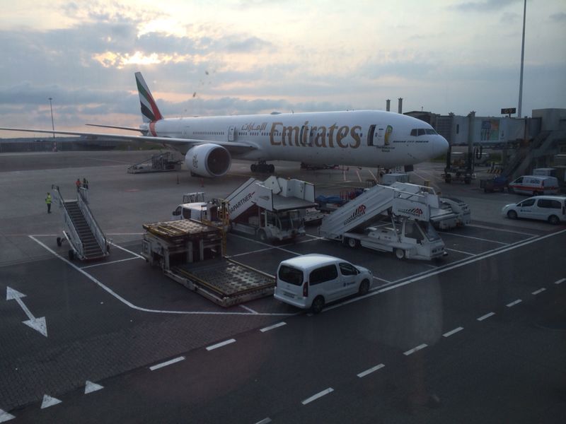 Emirates Vliegtuig Amsterdam