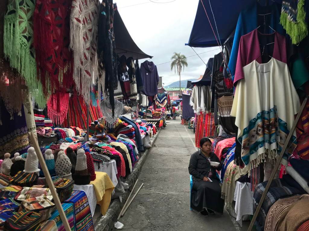 de markt van Otavalo