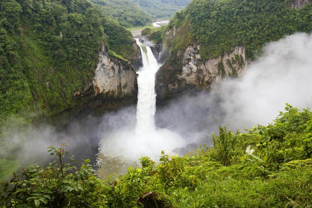 Uitzicht op de San Rafael watervallen Ecuador