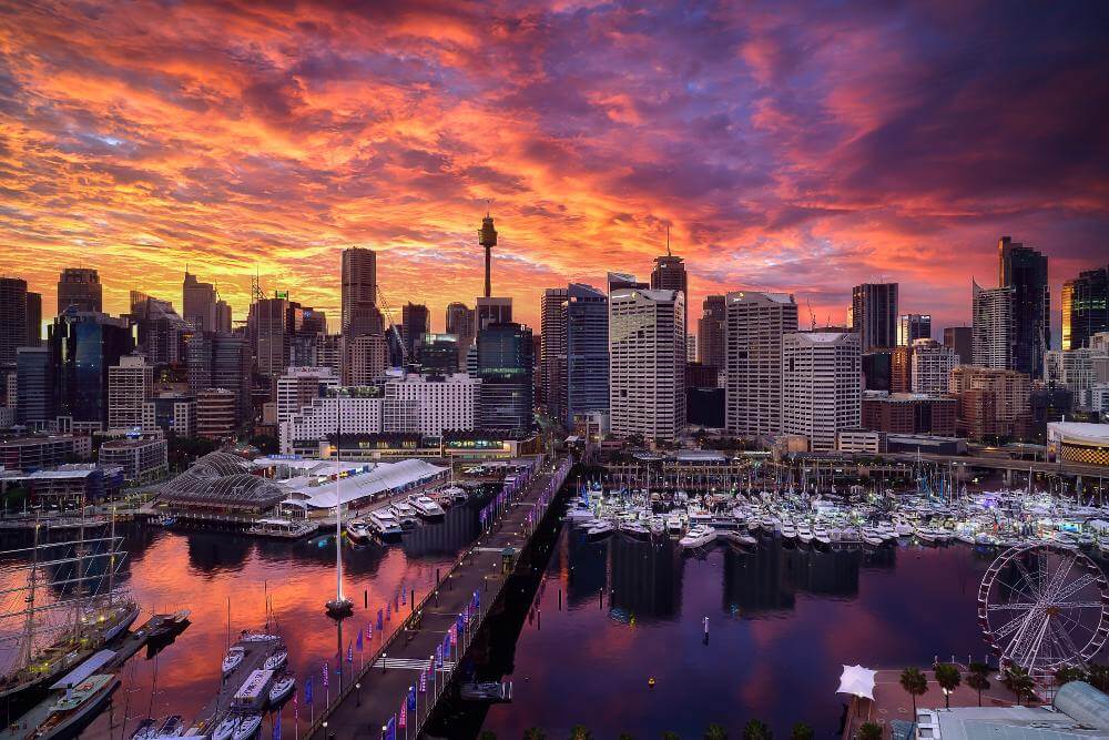 Zonsondergang boven Sydney