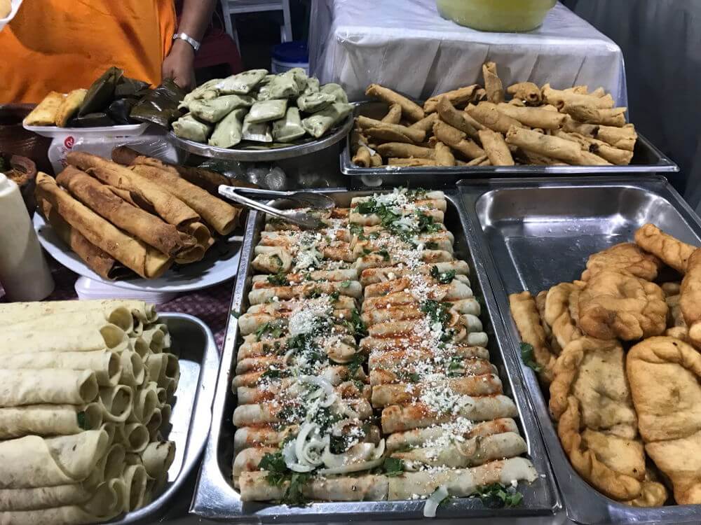 Streetfood in Guatemala