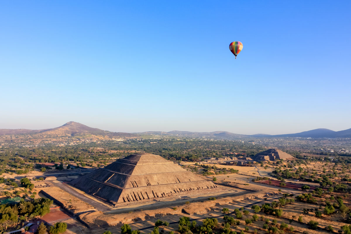 Ballonvlucht boven Teotihuacan