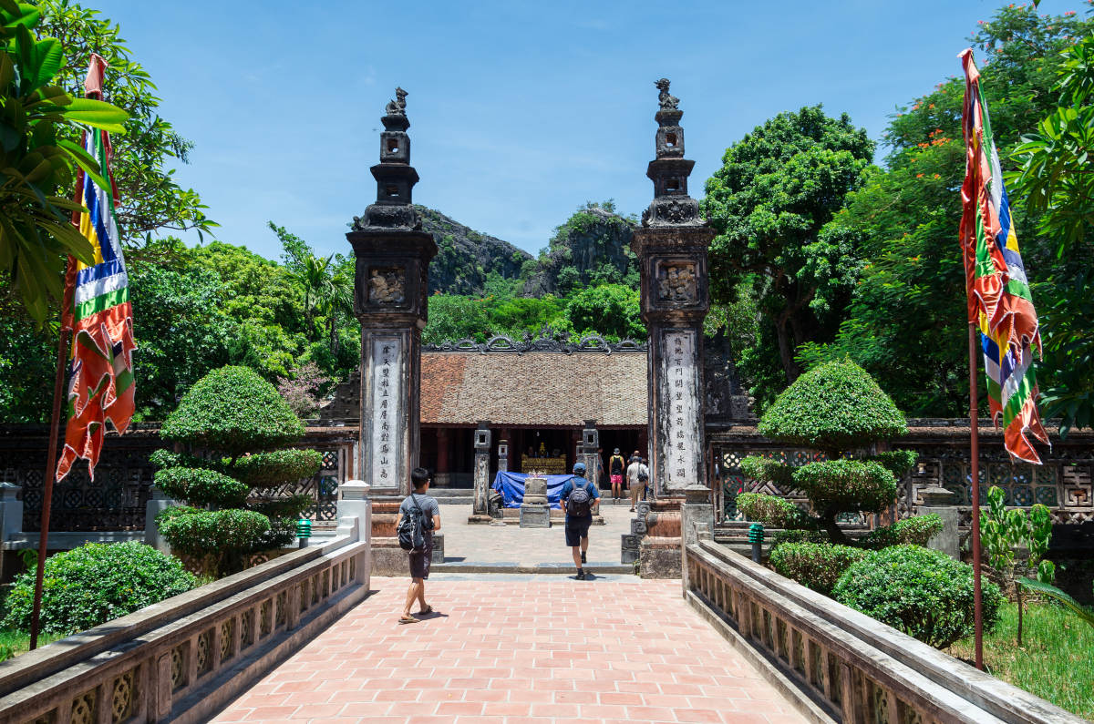 Dinh Tien Hoang tempel