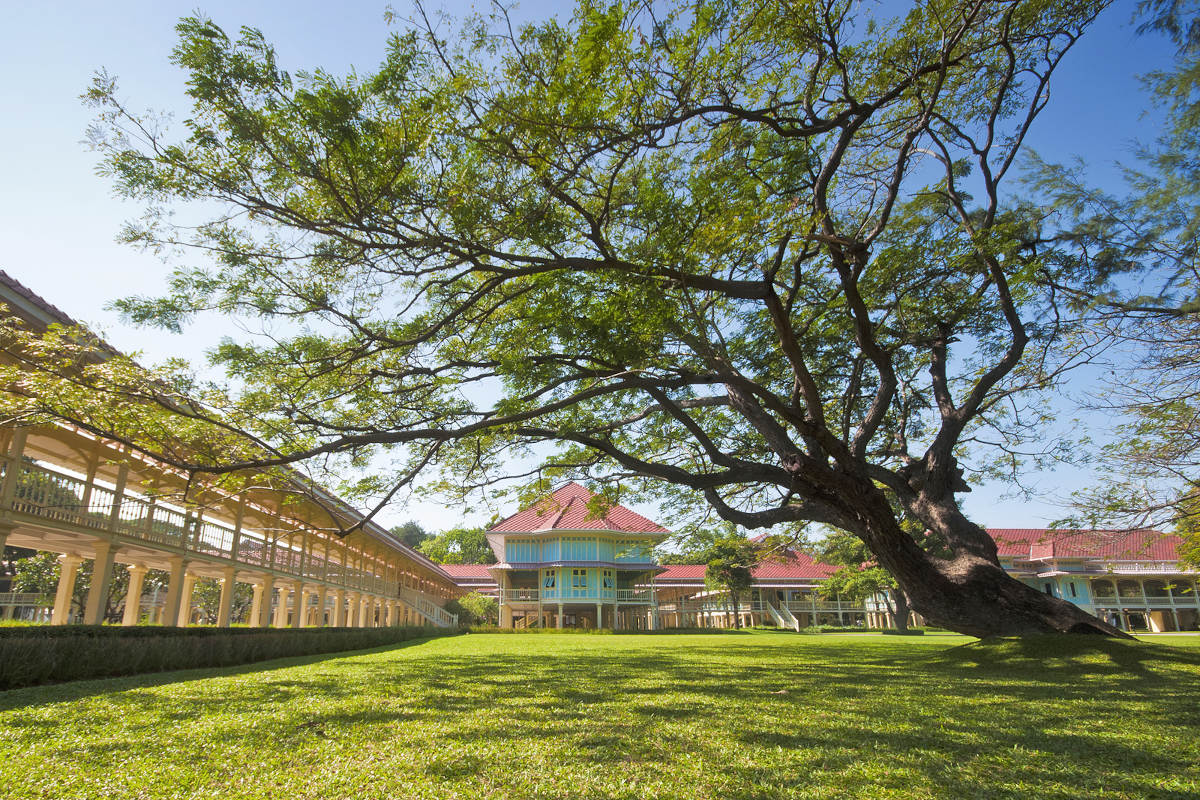 Maruekhathaiyawan Palace